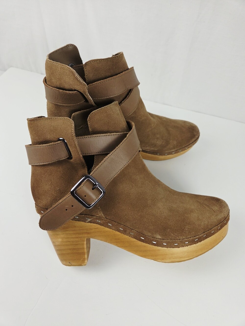FREE PEOPLE Brown Suede Buckle Strap Women's Ankle Clogs